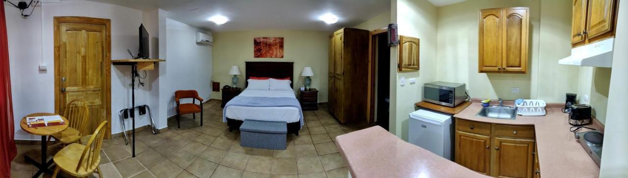 Apartotel Don Francisco San Jose  Eksteriør bilde