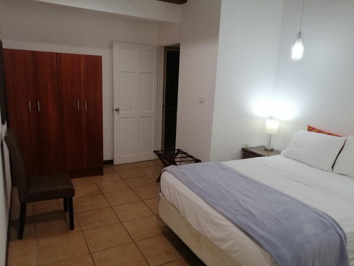 Apartotel Don Francisco San Jose  Eksteriør bilde