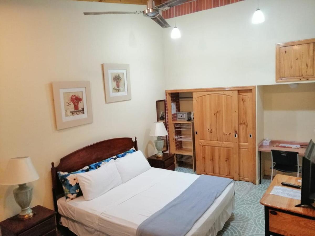 Apartotel Don Francisco San Jose  Eksteriør bilde